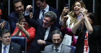 Senado aprova fim da escala 6×1 e redução da jornada de trabalho